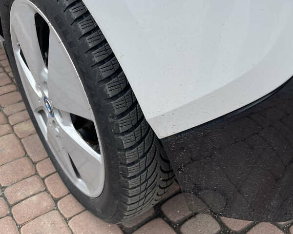 Белый БМВ И3, объемом двигателя 0 л и пробегом 30 тыс. км за 13410 $, фото 4 на Automoto.ua