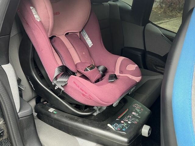 Білий БМВ І3, об'ємом двигуна 0 л та пробігом 120 тис. км за 12800 $, фото 5 на Automoto.ua