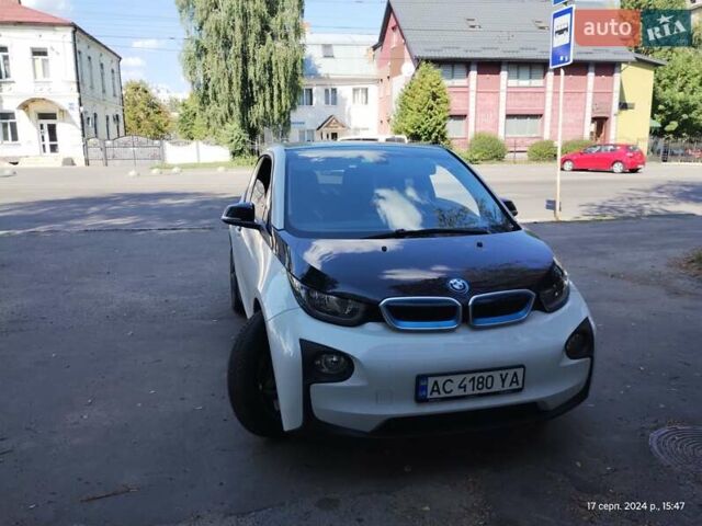 Белый БМВ И3, объемом двигателя 0 л и пробегом 92 тыс. км за 13500 $, фото 1 на Automoto.ua