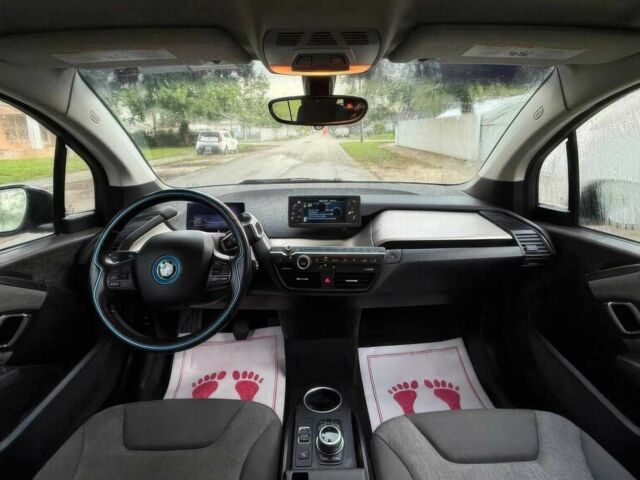 Белый БМВ И3, объемом двигателя 0 л и пробегом 59 тыс. км за 3900 $, фото 4 на Automoto.ua