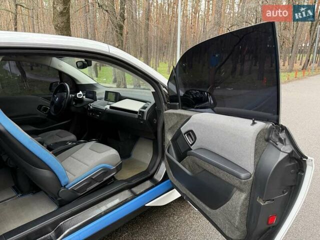 Белый БМВ И3, объемом двигателя 0 л и пробегом 58 тыс. км за 13750 $, фото 28 на Automoto.ua