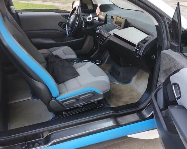 Белый БМВ И3, объемом двигателя 0 л и пробегом 92 тыс. км за 13500 $, фото 6 на Automoto.ua