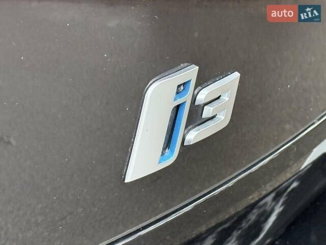 Белый БМВ И3, объемом двигателя 0 л и пробегом 58 тыс. км за 13750 $, фото 55 на Automoto.ua
