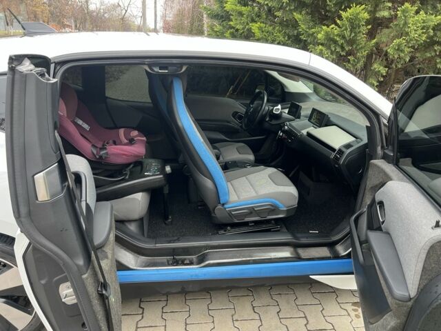 Білий БМВ І3, об'ємом двигуна 0 л та пробігом 120 тис. км за 12800 $, фото 6 на Automoto.ua