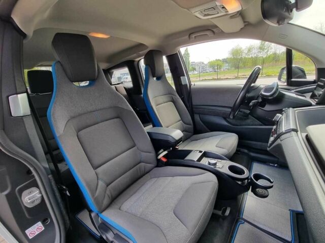 Белый БМВ И3, объемом двигателя 0 л и пробегом 88 тыс. км за 10970 $, фото 7 на Automoto.ua