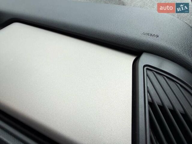 Белый БМВ И3, объемом двигателя 0 л и пробегом 58 тыс. км за 11999 $, фото 47 на Automoto.ua