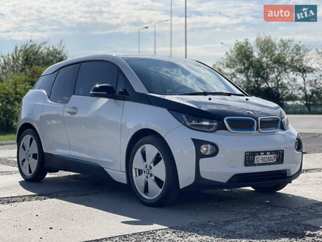 Белый БМВ И3, объемом двигателя 0 л и пробегом 29 тыс. км за 13999 $, фото 7 на Automoto.ua