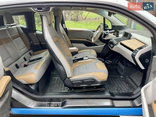 Белый БМВ И3, объемом двигателя 0 л и пробегом 67 тыс. км за 12450 $, фото 34 на Automoto.ua