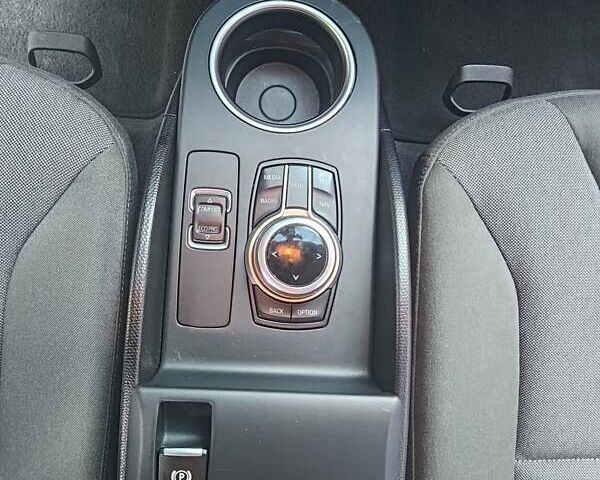 Білий БМВ І3, об'ємом двигуна 0 л та пробігом 70 тис. км за 13500 $, фото 23 на Automoto.ua