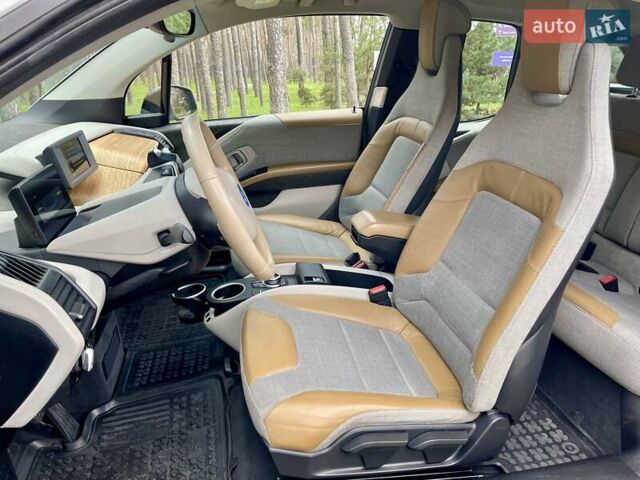 Белый БМВ И3, объемом двигателя 0 л и пробегом 67 тыс. км за 11900 $, фото 30 на Automoto.ua