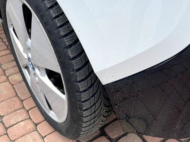 Білий БМВ І3, об'ємом двигуна 0.13 л та пробігом 30 тис. км за 13333 $, фото 10 на Automoto.ua