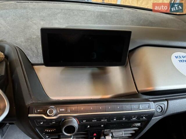 Белый БМВ И3, объемом двигателя 0 л и пробегом 108 тыс. км за 15300 $, фото 19 на Automoto.ua