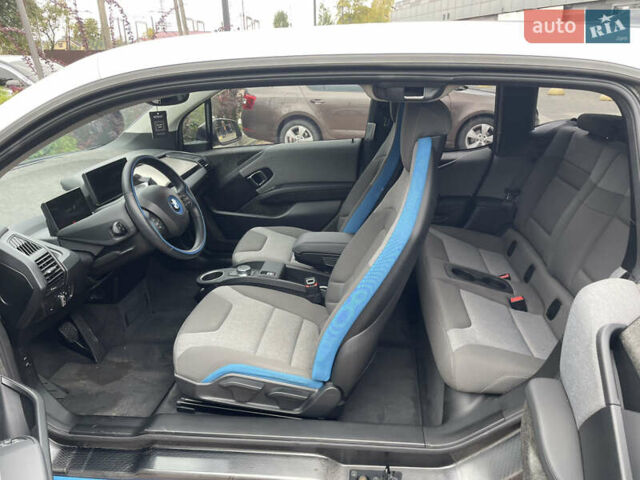 Белый БМВ И3, объемом двигателя 0 л и пробегом 30 тыс. км за 13410 $, фото 3 на Automoto.ua