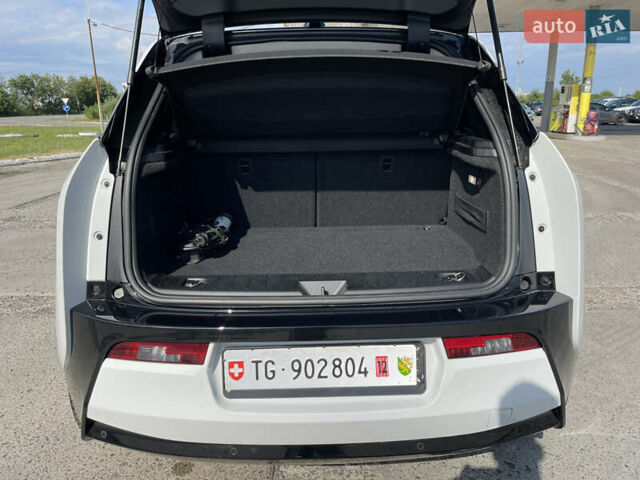 Белый БМВ И3, объемом двигателя 0 л и пробегом 29 тыс. км за 13999 $, фото 14 на Automoto.ua