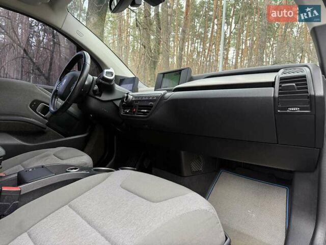 Белый БМВ И3, объемом двигателя 0 л и пробегом 58 тыс. км за 12999 $, фото 30 на Automoto.ua