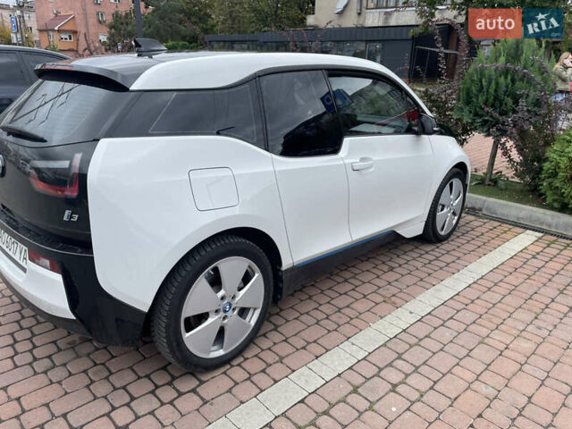 Белый БМВ И3, объемом двигателя 0 л и пробегом 30 тыс. км за 13410 $, фото 2 на Automoto.ua