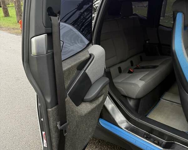 Белый БМВ И3, объемом двигателя 0 л и пробегом 58 тыс. км за 11999 $, фото 31 на Automoto.ua