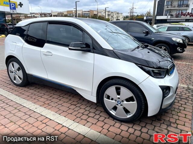 Белый БМВ И3, объемом двигателя 0.13 л и пробегом 30 тыс. км за 13333 $, фото 2 на Automoto.ua