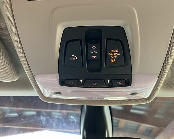 Белый БМВ И3, объемом двигателя 0 л и пробегом 57 тыс. км за 14000 $, фото 19 на Automoto.ua