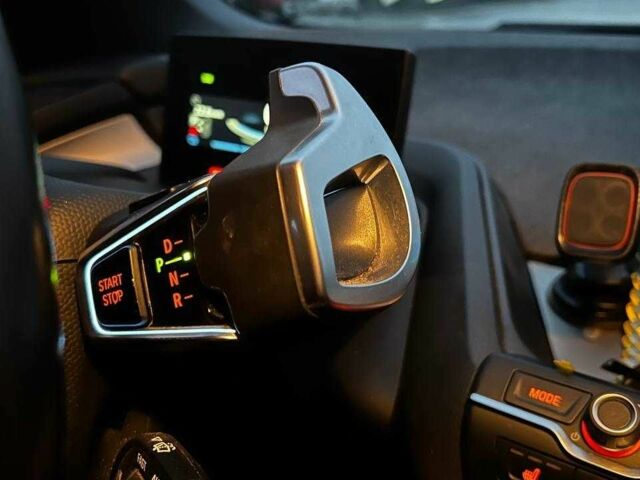 Белый БМВ И3, объемом двигателя 0 л и пробегом 115 тыс. км за 12790 $, фото 19 на Automoto.ua