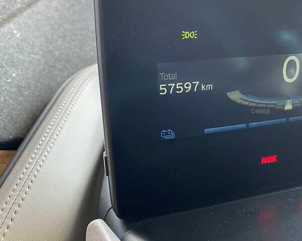 Белый БМВ И3, объемом двигателя 0 л и пробегом 57 тыс. км за 14000 $, фото 26 на Automoto.ua