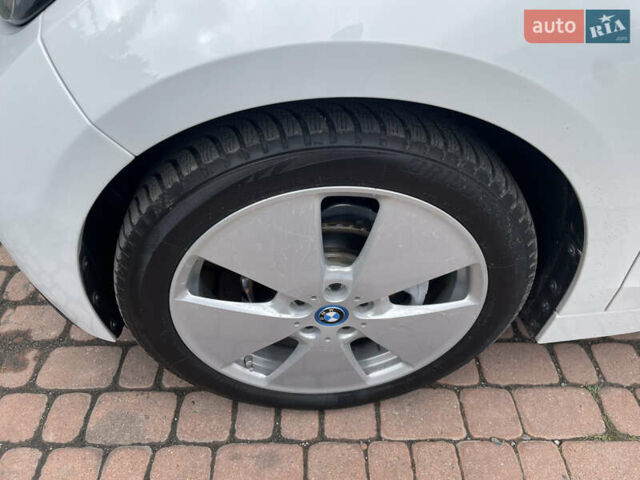 Белый БМВ И3, объемом двигателя 0 л и пробегом 30 тыс. км за 13410 $, фото 7 на Automoto.ua