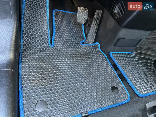 Білий БМВ І3, об'ємом двигуна 0 л та пробігом 73 тис. км за 15500 $, фото 20 на Automoto.ua