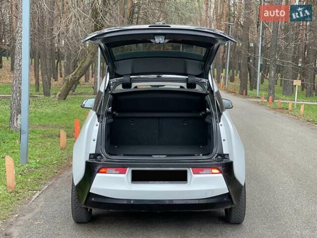 Белый БМВ И3, объемом двигателя 0 л и пробегом 67 тыс. км за 11900 $, фото 14 на Automoto.ua