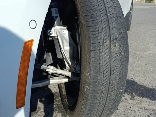 Белый БМВ И3, объемом двигателя 0 л и пробегом 54 тыс. км за 14500 $, фото 8 на Automoto.ua