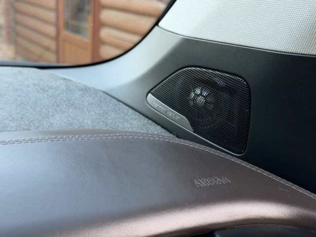 Белый БМВ И3, объемом двигателя 0 л и пробегом 150 тыс. км за 9999 $, фото 18 на Automoto.ua