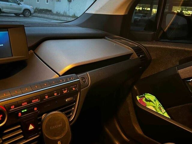 Белый БМВ И3, объемом двигателя 0 л и пробегом 115 тыс. км за 12790 $, фото 23 на Automoto.ua