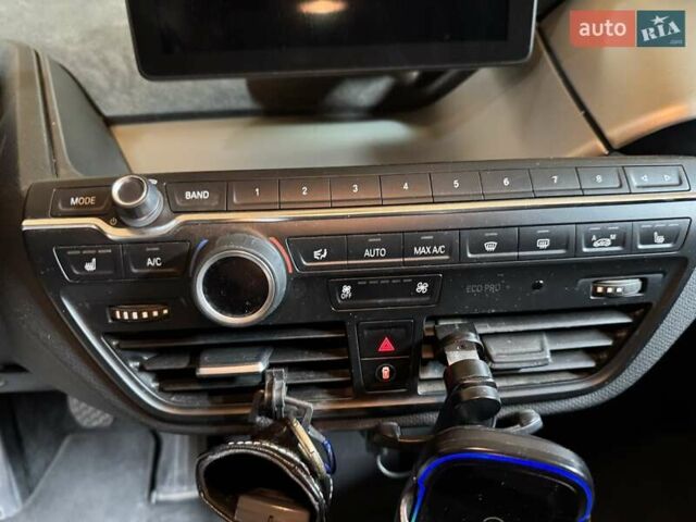 Белый БМВ И3, объемом двигателя 0 л и пробегом 108 тыс. км за 15300 $, фото 18 на Automoto.ua