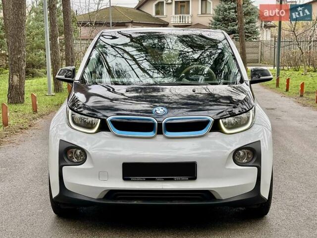 Белый БМВ И3, объемом двигателя 0 л и пробегом 67 тыс. км за 11900 $, фото 1 на Automoto.ua