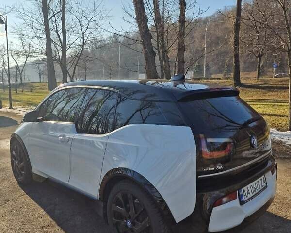 Білий БМВ І3, об'ємом двигуна 0 л та пробігом 47 тис. км за 21000 $, фото 3 на Automoto.ua