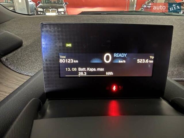 Белый БМВ И3, объемом двигателя 0 л и пробегом 80 тыс. км за 14500 $, фото 13 на Automoto.ua