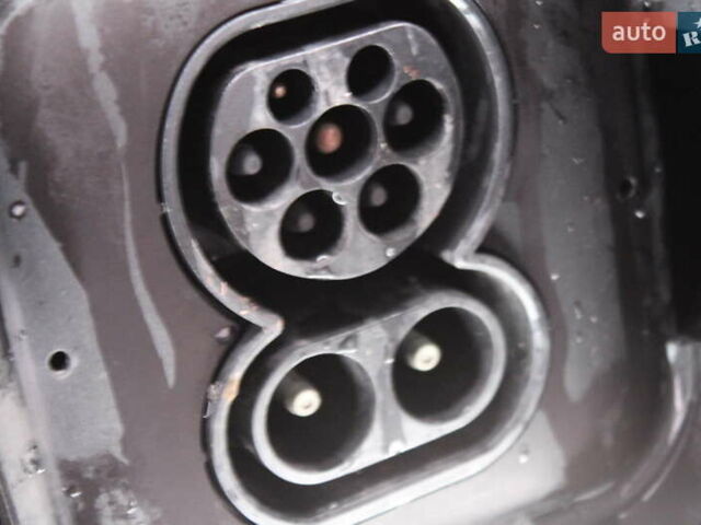 Білий БМВ І3, об'ємом двигуна 0 л та пробігом 128 тис. км за 14240 $, фото 30 на Automoto.ua