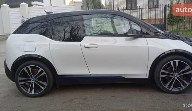 Белый БМВ И3, объемом двигателя 0 л и пробегом 115 тыс. км за 13100 $, фото 2 на Automoto.ua