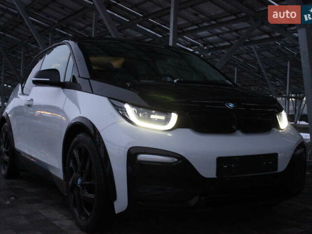 Білий БМВ І3, об'ємом двигуна 0 л та пробігом 128 тис. км за 14240 $, фото 51 на Automoto.ua