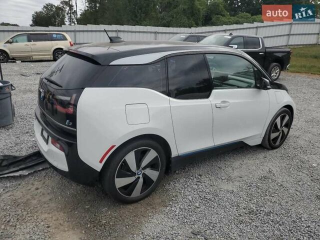 Белый БМВ И3, объемом двигателя 0.7 л и пробегом 150 тыс. км за 2550 $, фото 5 на Automoto.ua