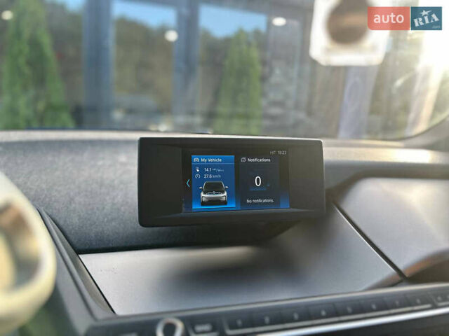 Білий БМВ І3, об'ємом двигуна 0 л та пробігом 148 тис. км за 12800 $, фото 11 на Automoto.ua