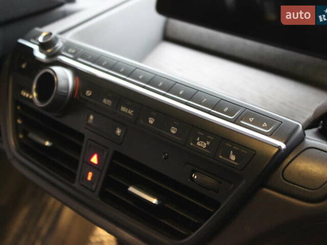 Білий БМВ І3, об'ємом двигуна 0 л та пробігом 128 тис. км за 14240 $, фото 25 на Automoto.ua