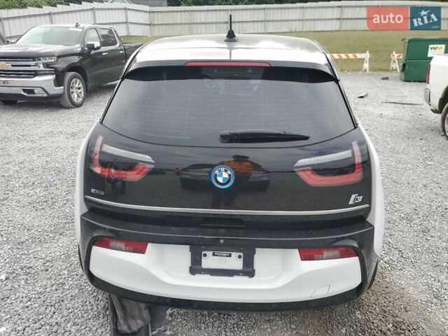 Белый БМВ И3, объемом двигателя 0.7 л и пробегом 150 тыс. км за 2550 $, фото 4 на Automoto.ua