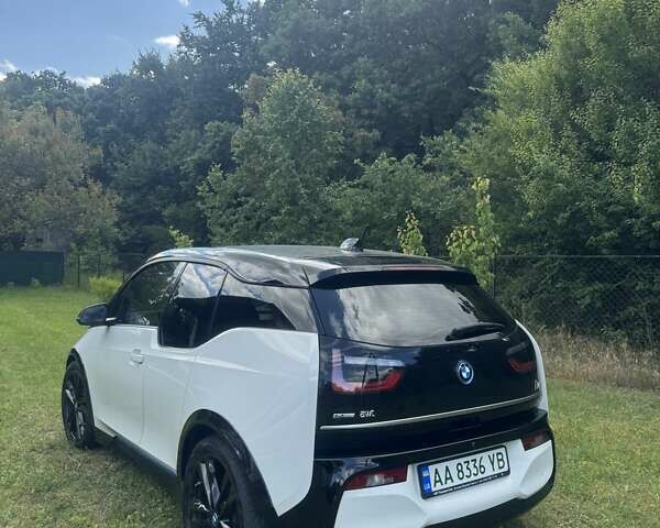Белый БМВ И3, объемом двигателя 0 л и пробегом 61 тыс. км за 14500 $, фото 5 на Automoto.ua