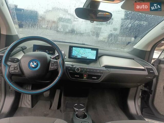 Белый БМВ И3, объемом двигателя 0 л и пробегом 108 тыс. км за 17900 $, фото 12 на Automoto.ua