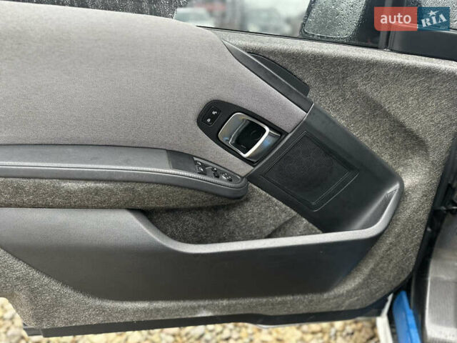 Білий БМВ І3, об'ємом двигуна 0 л та пробігом 148 тис. км за 11400 $, фото 9 на Automoto.ua