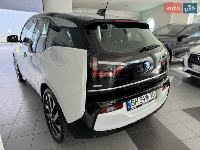 Белый БМВ И3, объемом двигателя 0 л и пробегом 72 тыс. км за 15500 $, фото 9 на Automoto.ua