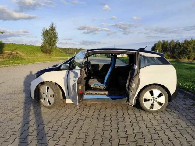 Білий БМВ І3, об'ємом двигуна 0 л та пробігом 79 тис. км за 9750 $, фото 7 на Automoto.ua