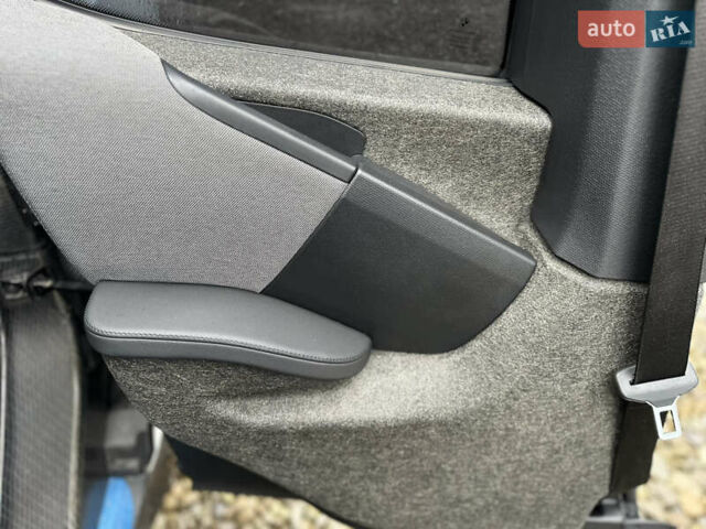 Білий БМВ І3, об'ємом двигуна 0 л та пробігом 148 тис. км за 11400 $, фото 15 на Automoto.ua