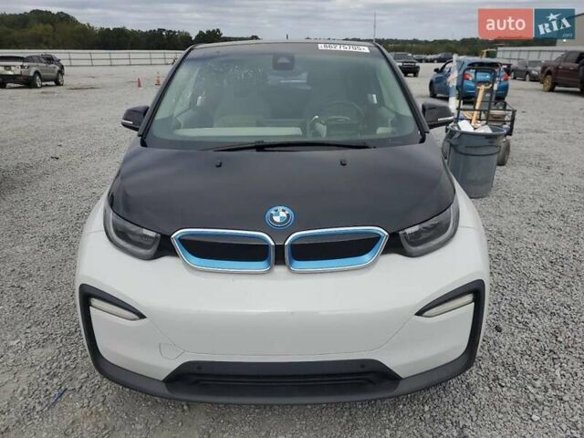Белый БМВ И3, объемом двигателя 0.7 л и пробегом 150 тыс. км за 2550 $, фото 1 на Automoto.ua