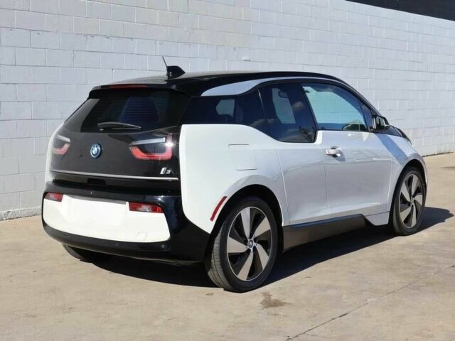 Белый БМВ И3, объемом двигателя 0 л и пробегом 47 тыс. км за 3000 $, фото 5 на Automoto.ua